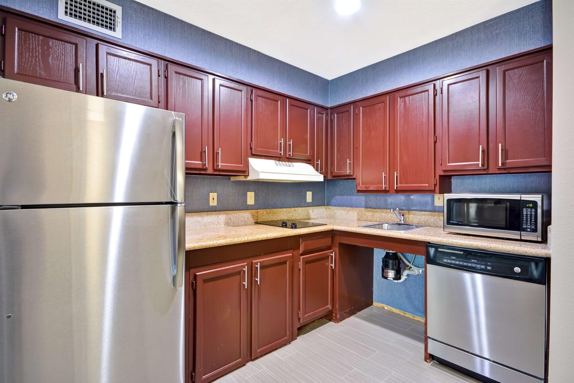 Homewood Suites By Hilton Dallas-Луисвил Екстериор снимка